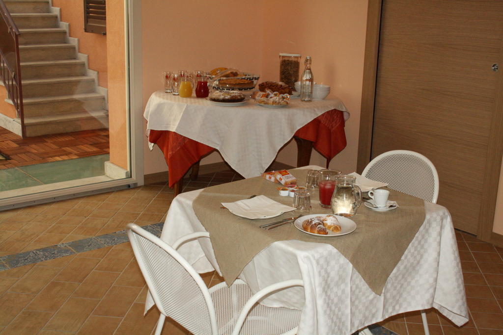 Il Principe B&B อาลิแตร์เม ภายนอก รูปภาพ